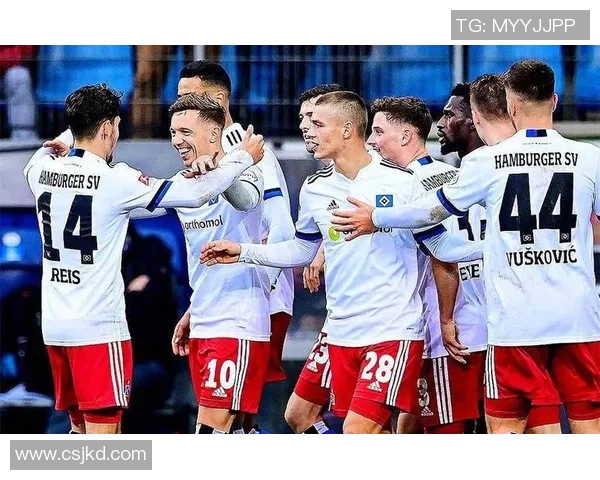 沃尔夫斯堡势挽狂澜，德甲榜形势激烈竞争激烈